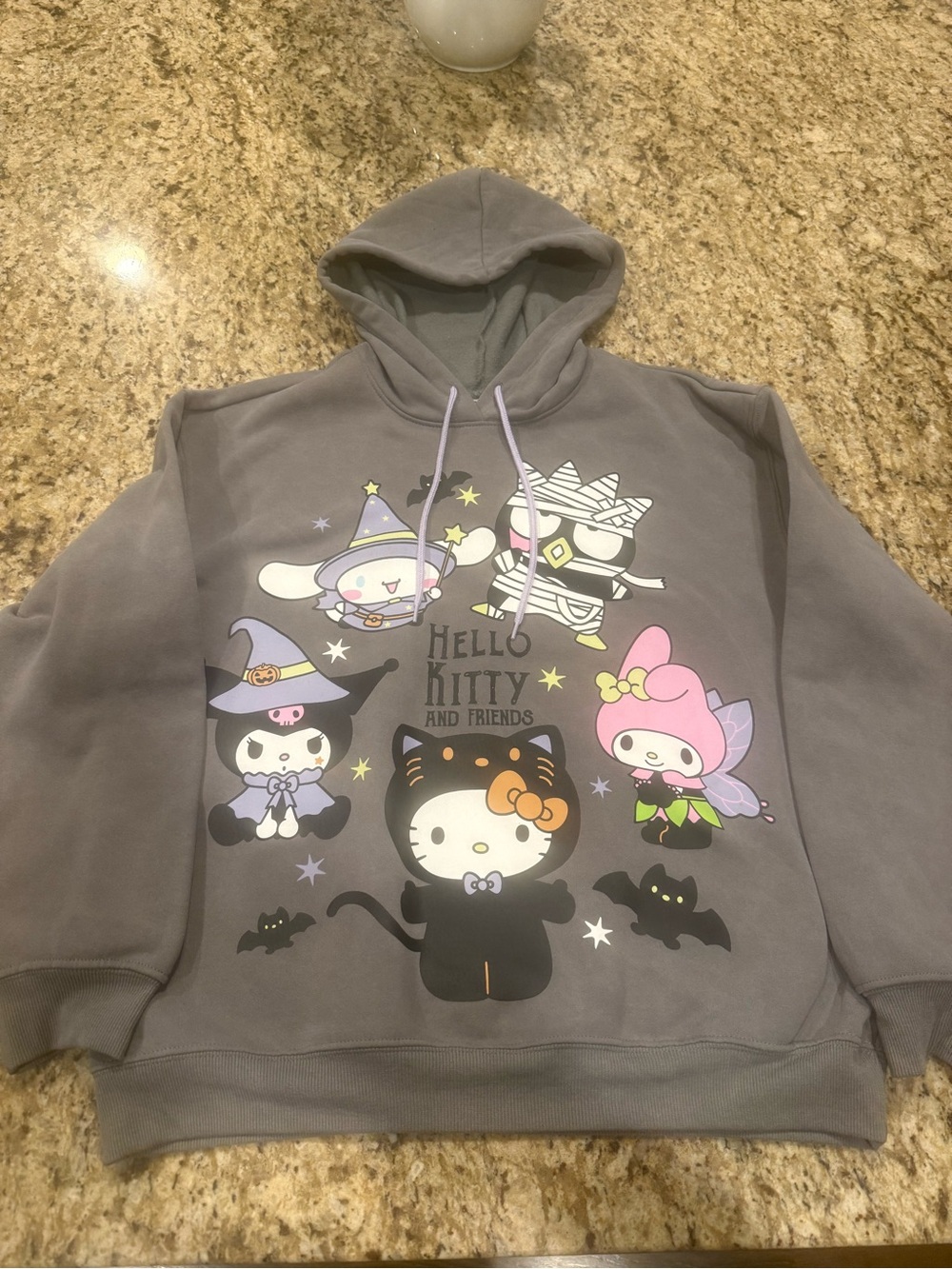 🧡🖤 Size Large Women’s Halloween Hello Kitty Hoodie 🧡🖤